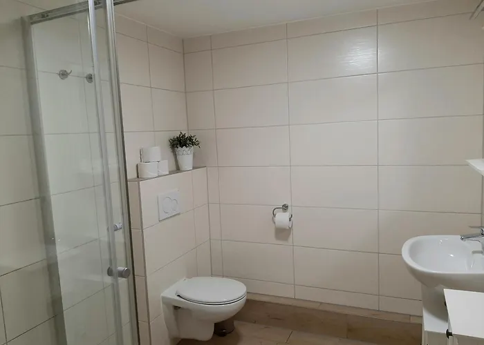 Fiore Gaestezimmer Appartement